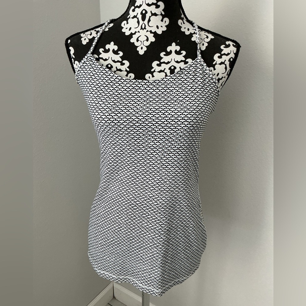 Lululemon Athletica Black and White Tank Top Sz 8